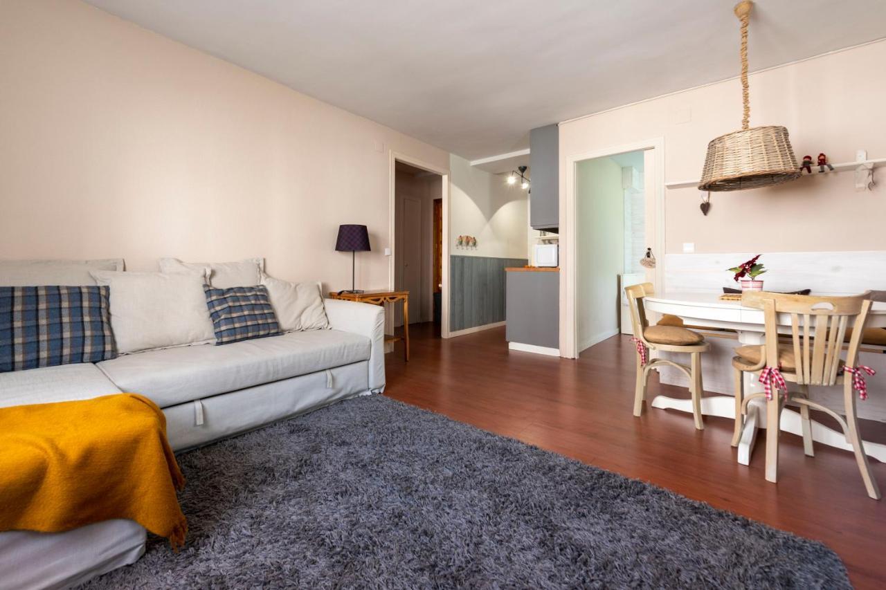 Musales ☆ Apartamento Para 4 Personas Con Ascensor Apartment Sallent De Gallego Exterior photo