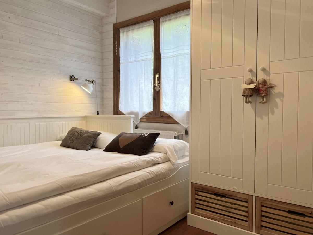 Musales ☆ Apartamento Para 4 Personas Con Ascensor Apartment Sallent De Gallego Exterior photo